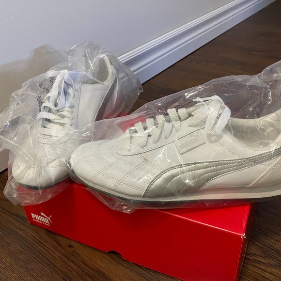 NEW & NEVER WORN PUMA PALMAS White Sneakers - Womens Size 6 - Picture 5 of 5